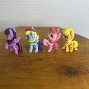Hasbro My Little Pony  1.5" Mini Figures‎ Lot Of 4